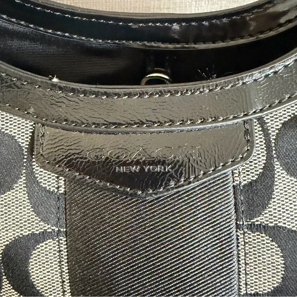 NWT Coach Vintage Signature Black and Gray Tote Bag - Picture 4 of 14